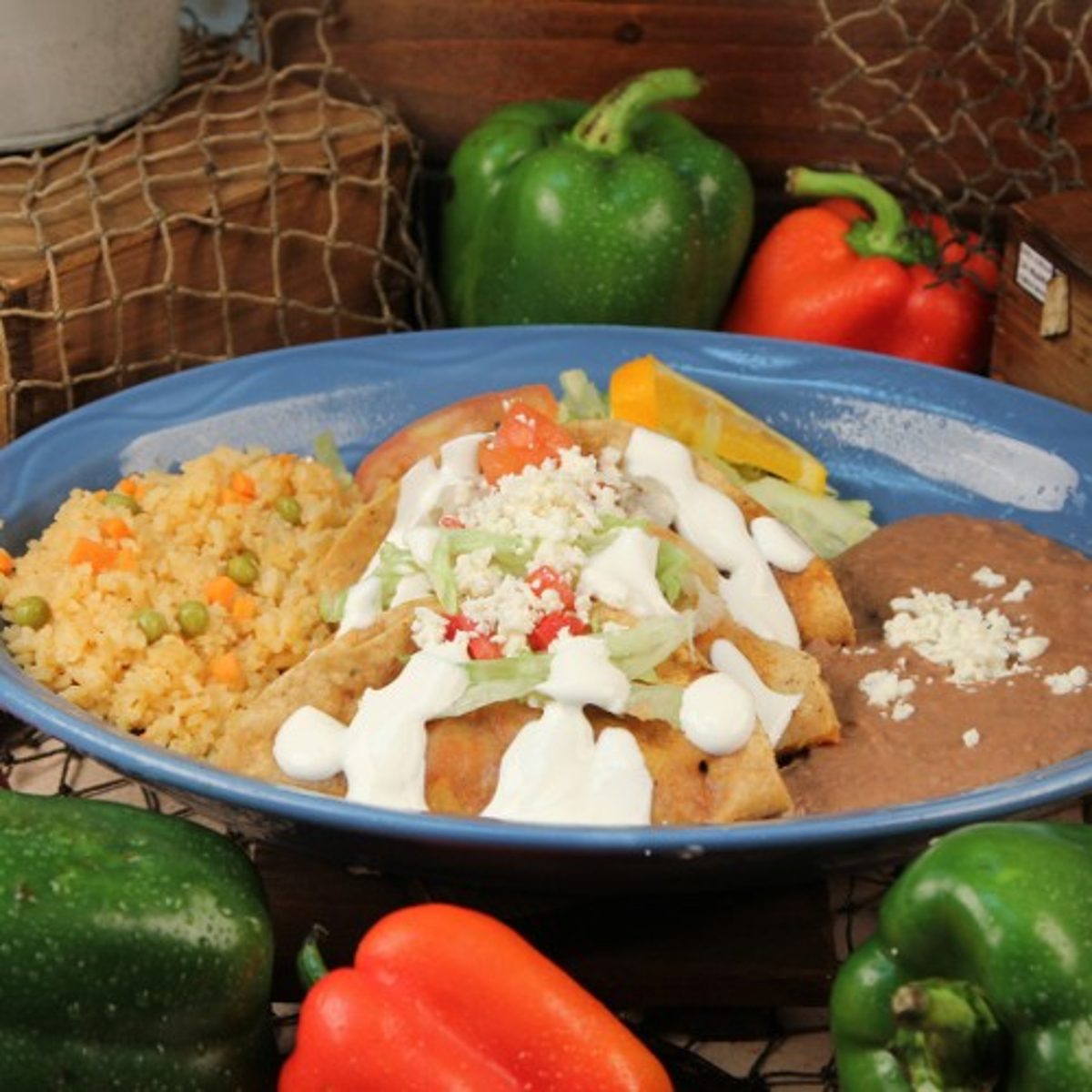 6. Tacos Dorados de Pollo o Res / 6. Chicken or Beef Golden Brown Tacos